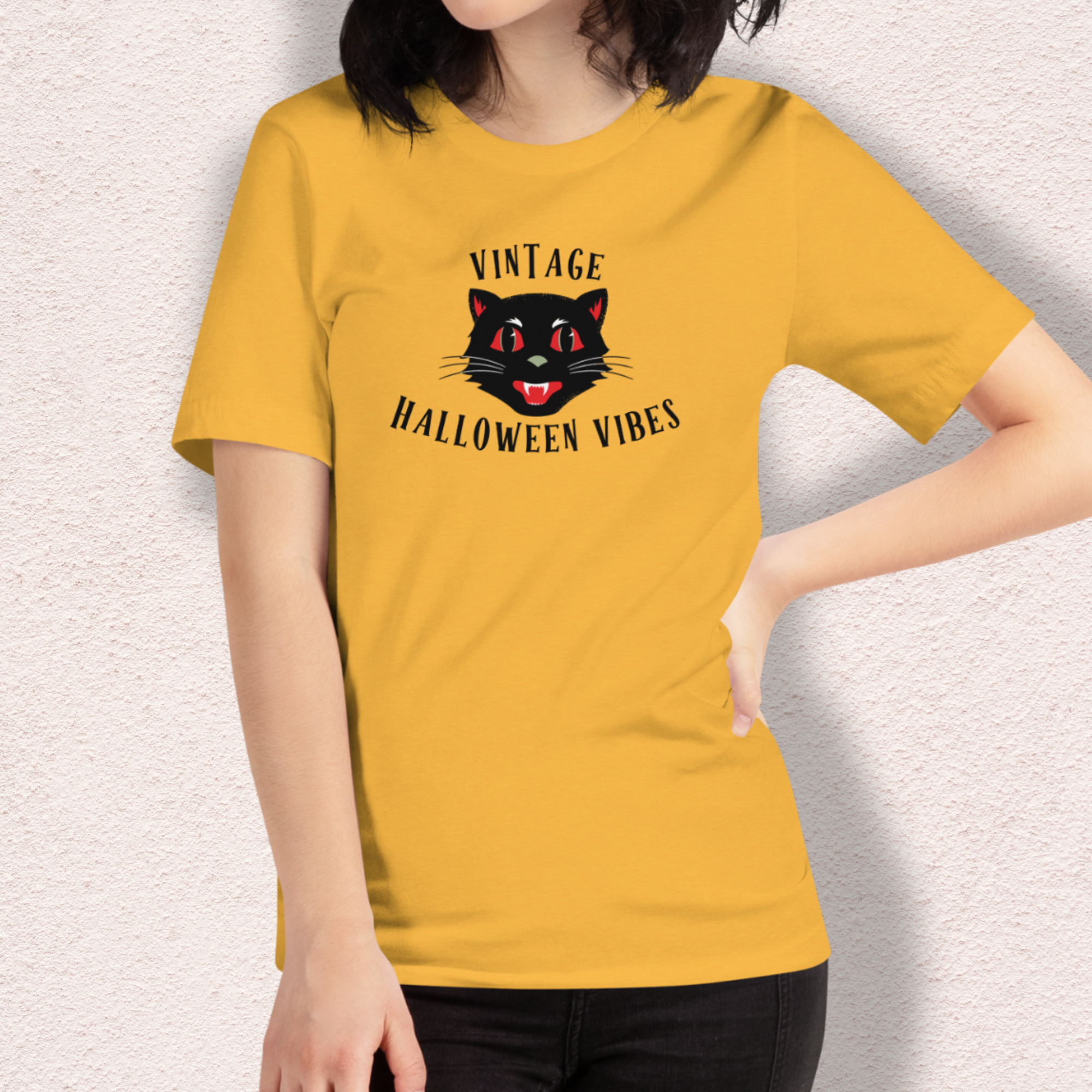 Vintage Halloween Vibes Tee | Unisex Retro Halloween Cat Graphic Shirt
