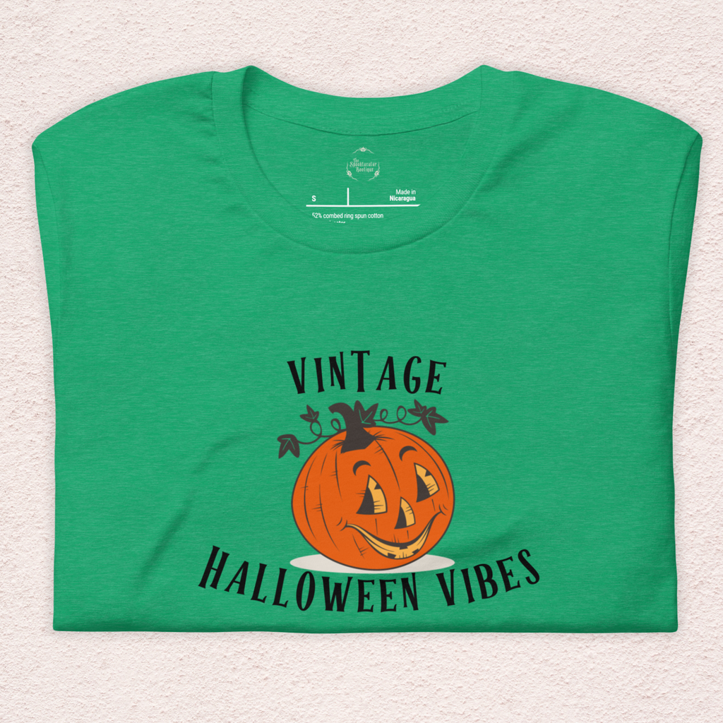 Vintage Halloween Vibes Tee | Unisex Retro Jack-O’-Lantern Graphic Shirt