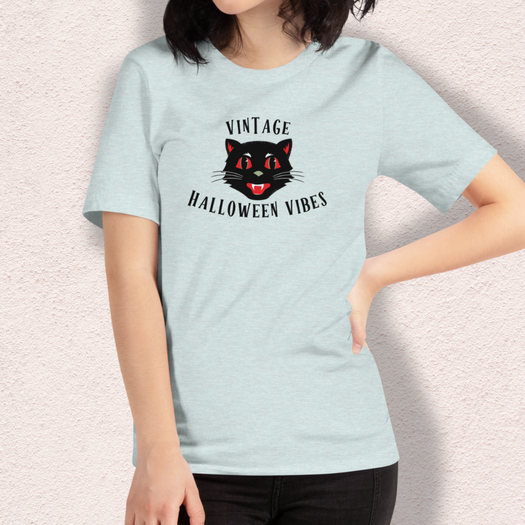 Vintage Halloween Vibes Tee | Unisex Retro Halloween Cat Graphic Shirt