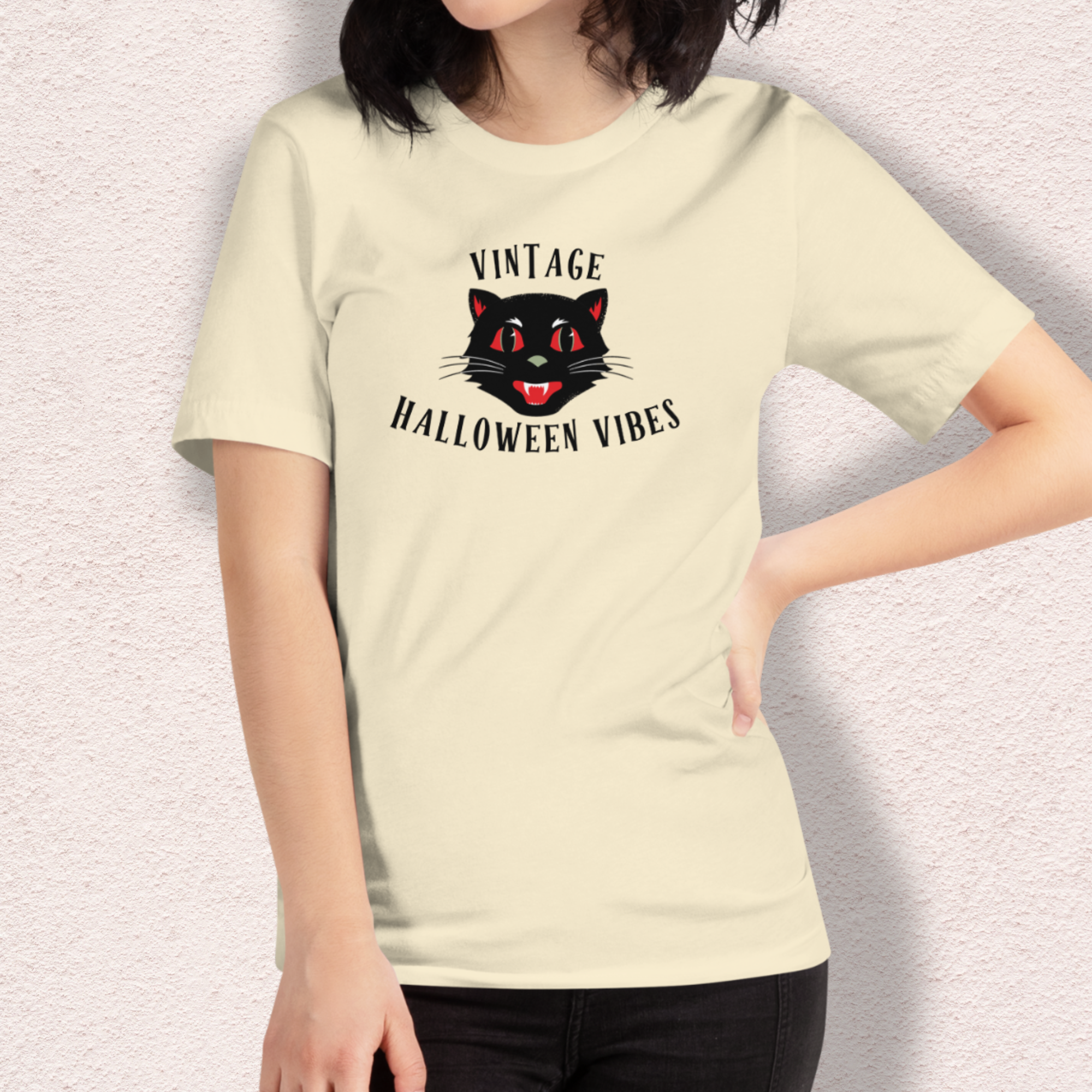 Vintage Halloween Vibes Tee | Unisex Retro Halloween Cat Graphic Shirt