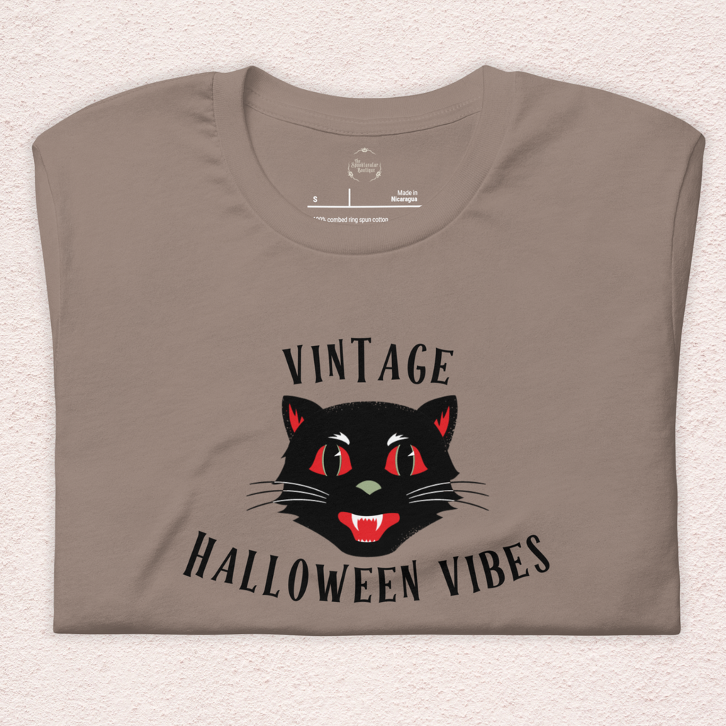 Vintage Halloween Vibes Tee | Unisex Retro Halloween Cat Graphic Shirt