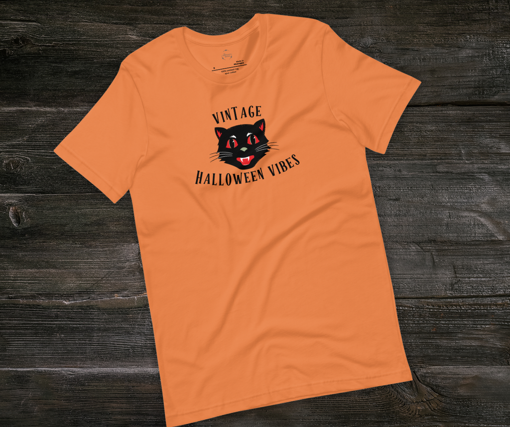 Vintage Halloween Vibes Tee | Unisex Retro Halloween Cat Graphic Shirt