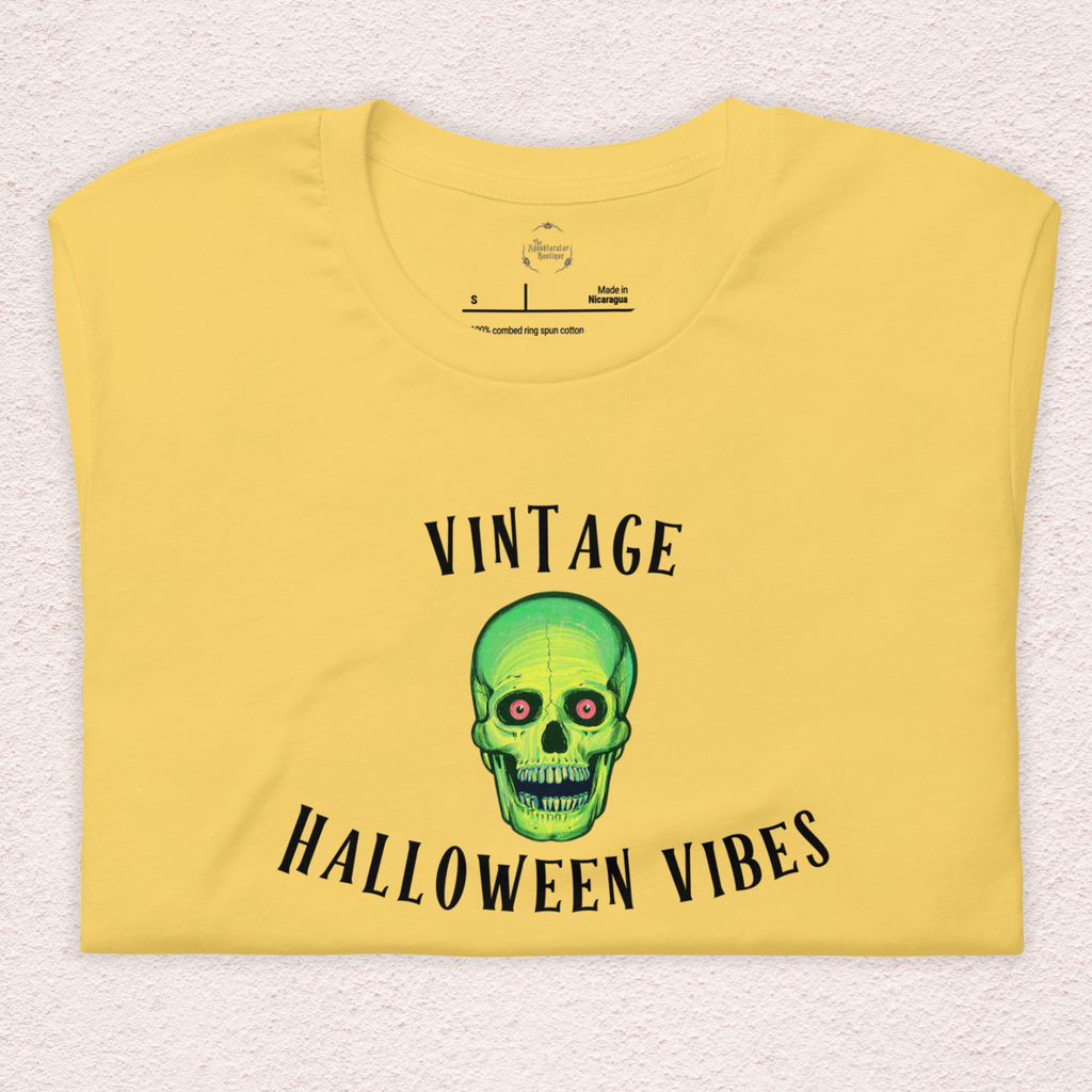 Vintage Halloween Vibes Tee | Unisex Retro Green Skull Graphic Shirt