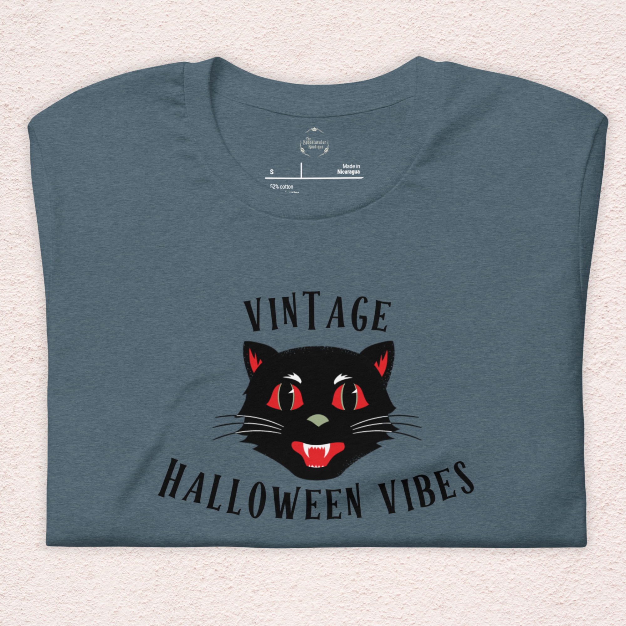 Vintage Halloween Vibes Tee | Unisex Retro Halloween Cat Graphic Shirt