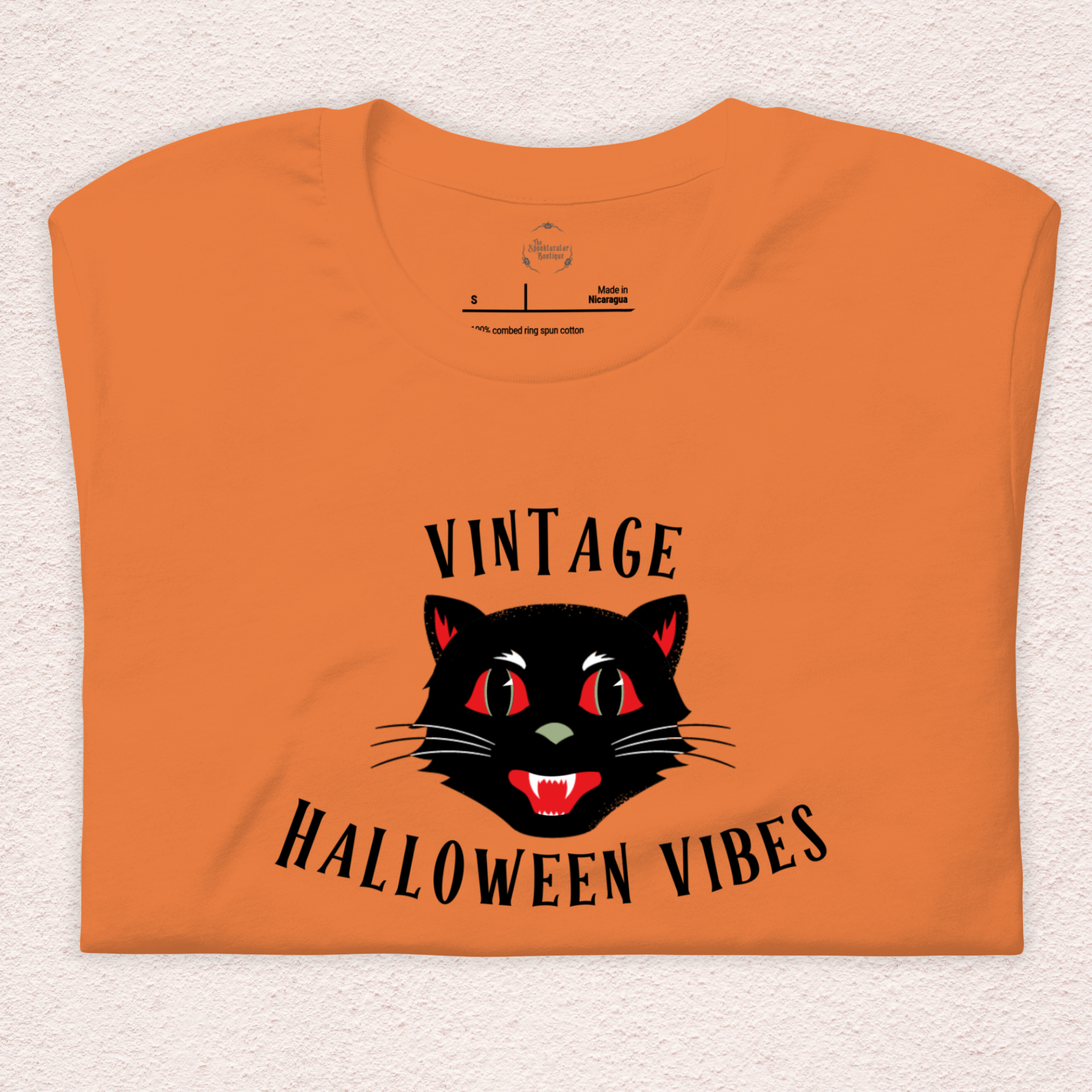 Vintage Halloween Vibes Tee | Unisex Retro Halloween Cat Graphic Shirt