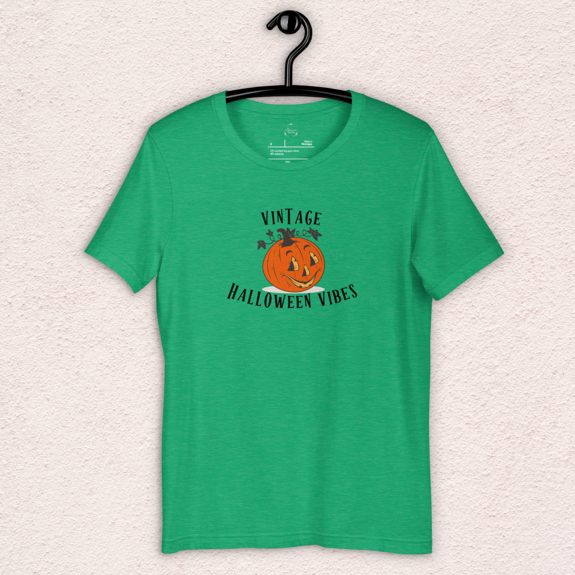 Vintage Halloween Vibes Tee | Unisex Retro Jack-O’-Lantern Graphic Shirt