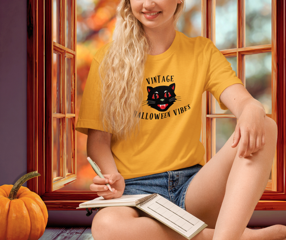 Vintage Halloween Vibes Tee | Unisex Retro Halloween Cat Graphic Shirt