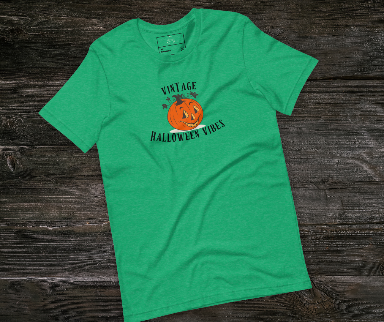 Vintage Halloween Vibes Tee | Unisex Retro Jack-O’-Lantern Graphic Shirt