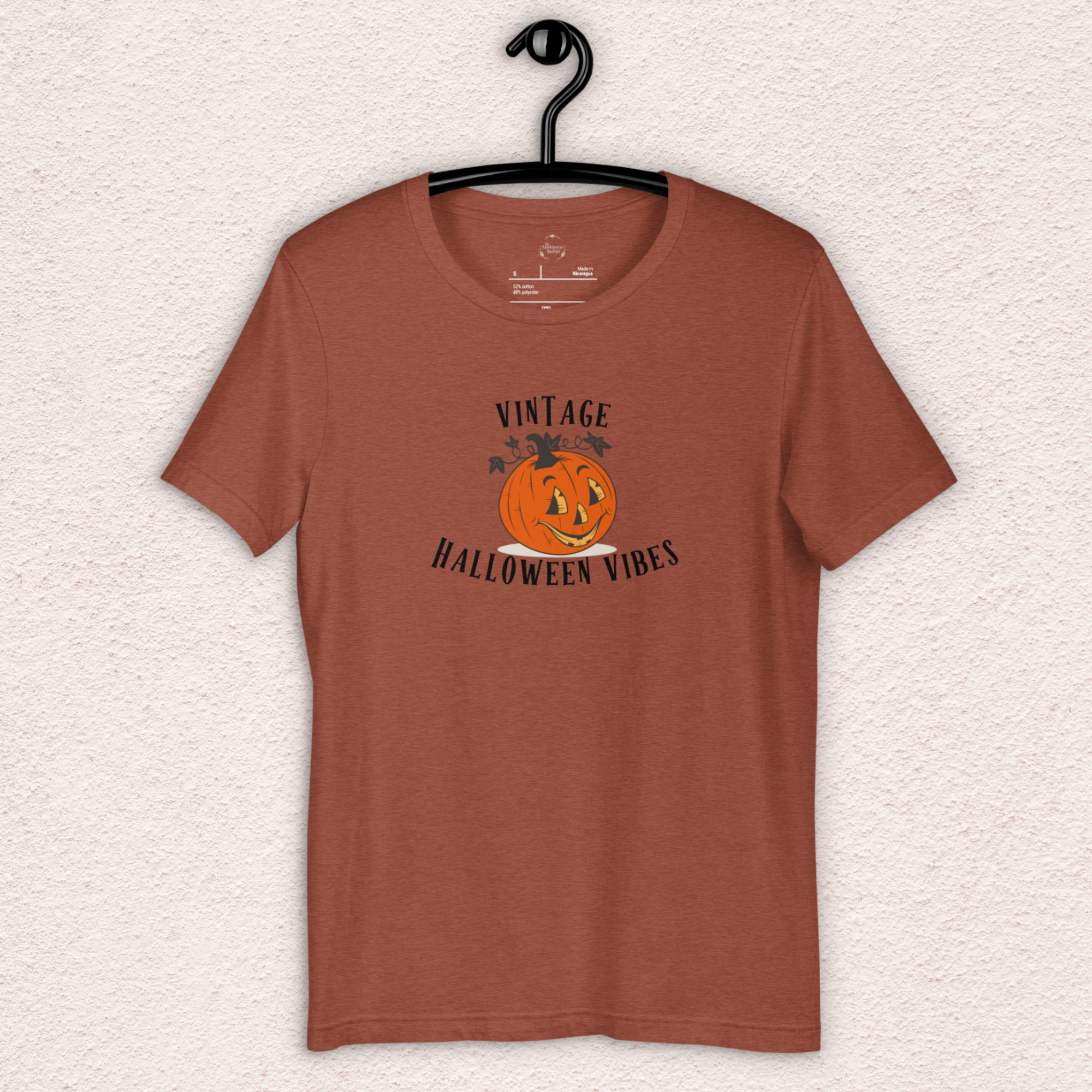 Vintage Halloween Vibes Tee | Unisex Retro Jack-O’-Lantern Graphic Shirt