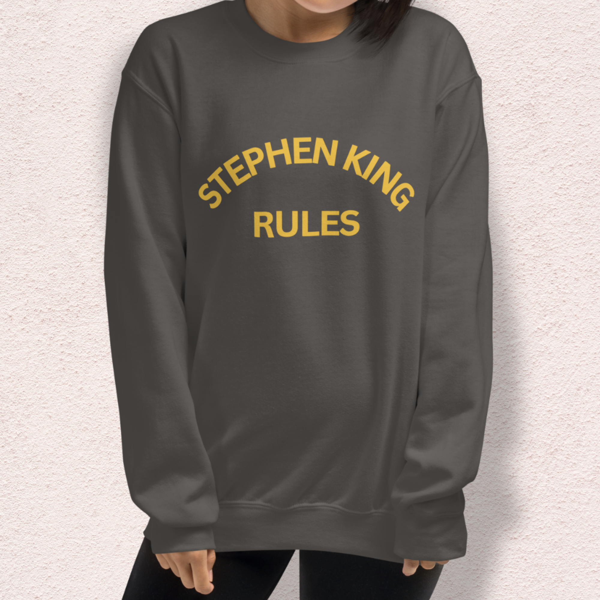 Stephen King Rules Sweatshirt | Gildan Unisex Crewneck