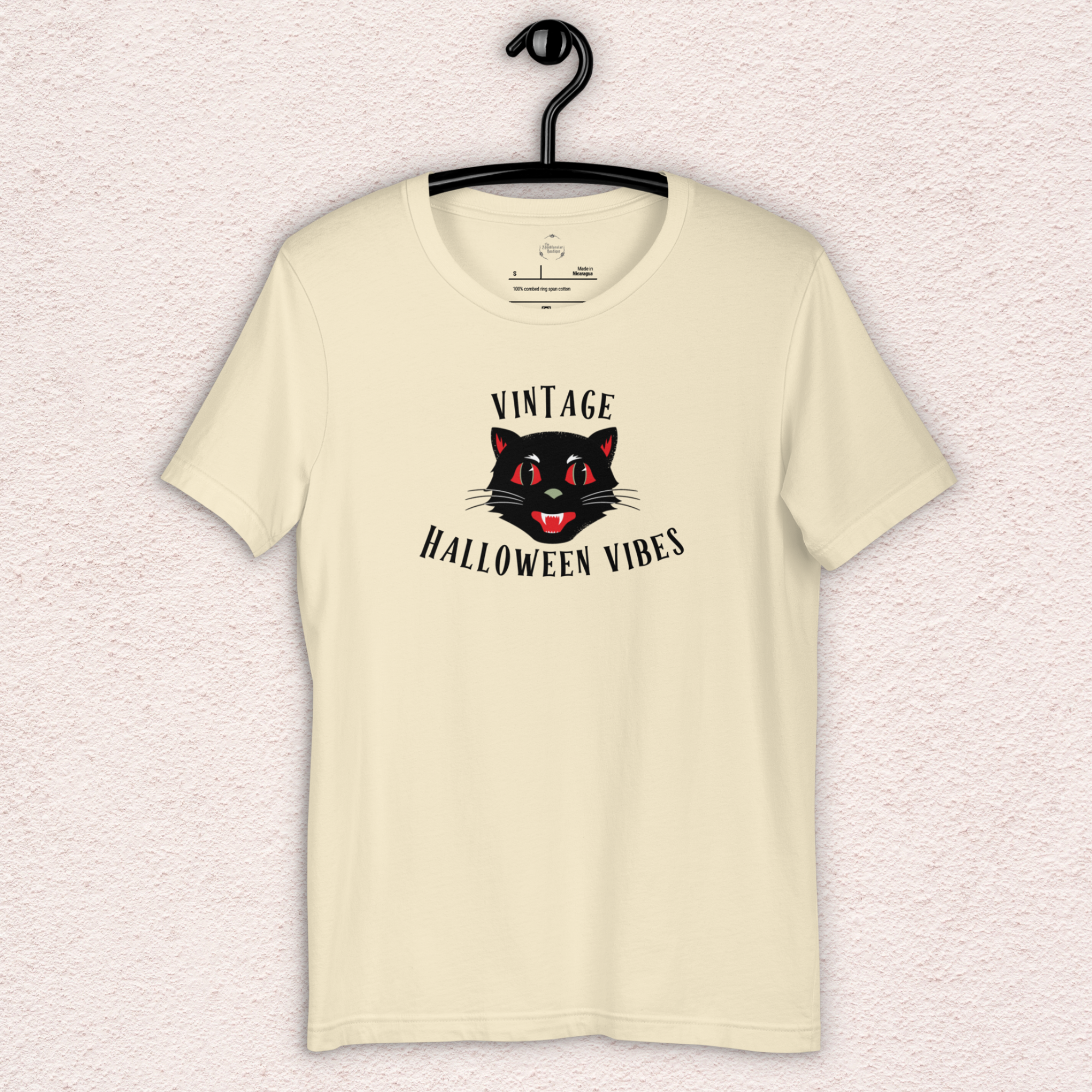 Vintage Halloween Vibes Tee | Unisex Retro Halloween Cat Graphic Shirt