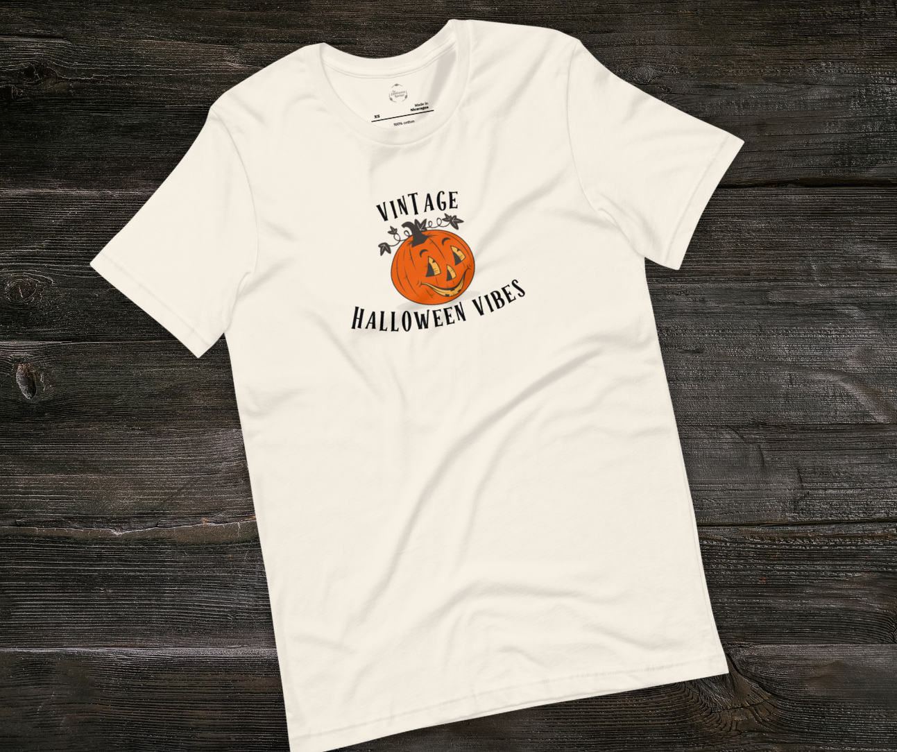 Vintage Halloween Vibes Tee | Unisex Retro Jack-O’-Lantern Graphic Shirt